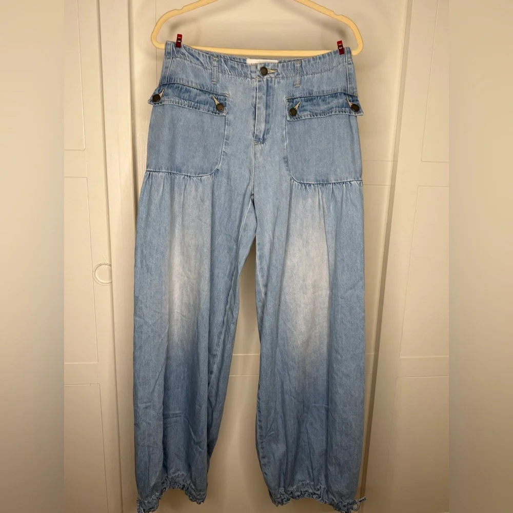 Vevert balloon jeans size M - Picture 1 of 8